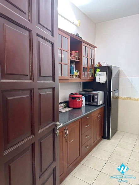 Beautiful apartment with 3 bedrooms, fully furnished, high floor with lake view for rent